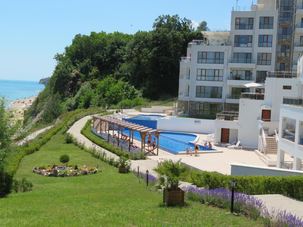 Byala Vista Loreta Apartments Exterior foto
